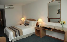 Crystal Palace Hotel  4*